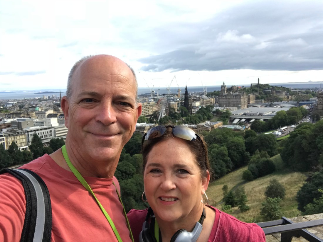 37841395-E5E5-4E7F-850E-5CC2C1521E84